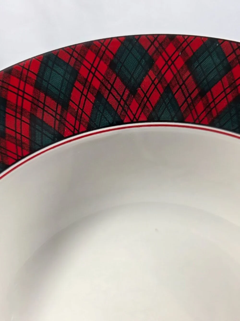 Sasaki Tartan Plaid 9 Inch Serving Bowl White with Red & Green Plaid Border